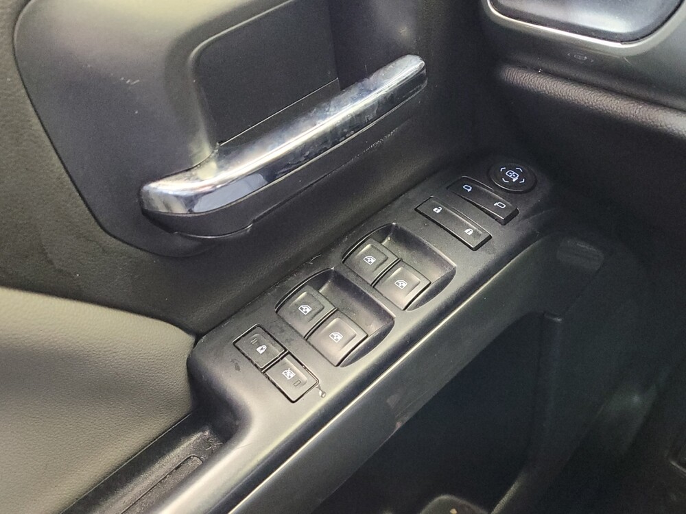 2018 Chevrolet Silverado 1500 in Maple Heights, OH 44137 - 18123125 27