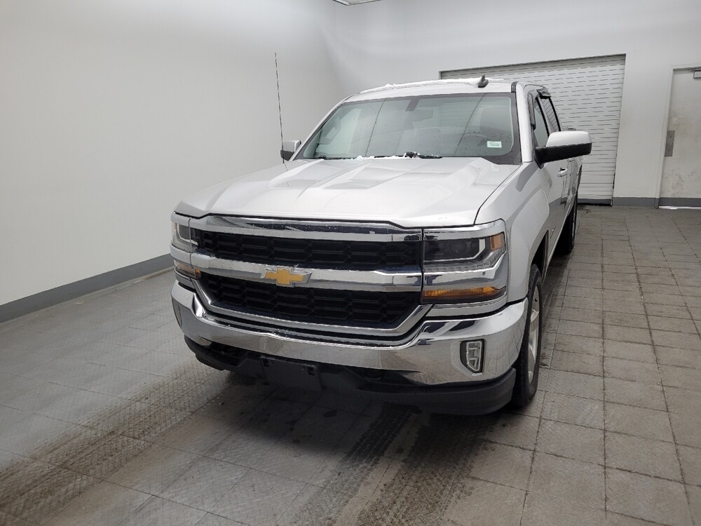 2018 Chevrolet Silverado 1500 in Maple Heights, OH 44137 - 18123125 15