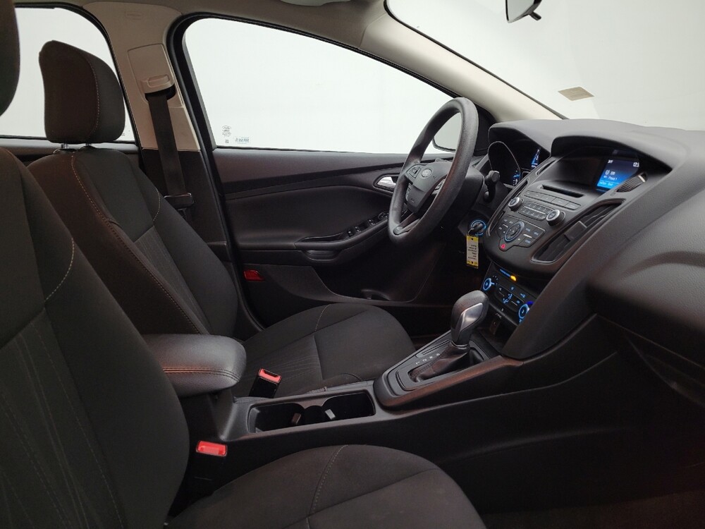 2017 Ford Focus in Columbus, OH 43228 - 18123126 21