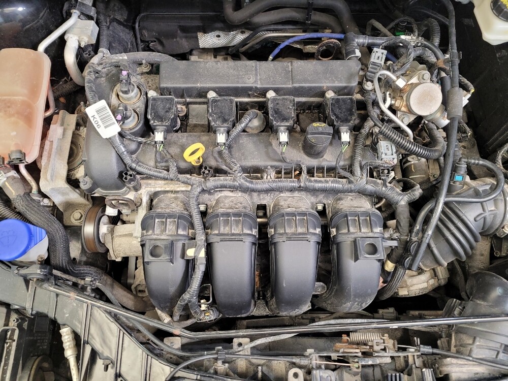 2017 Ford Focus in Columbus, OH 43228 - 18123126 30