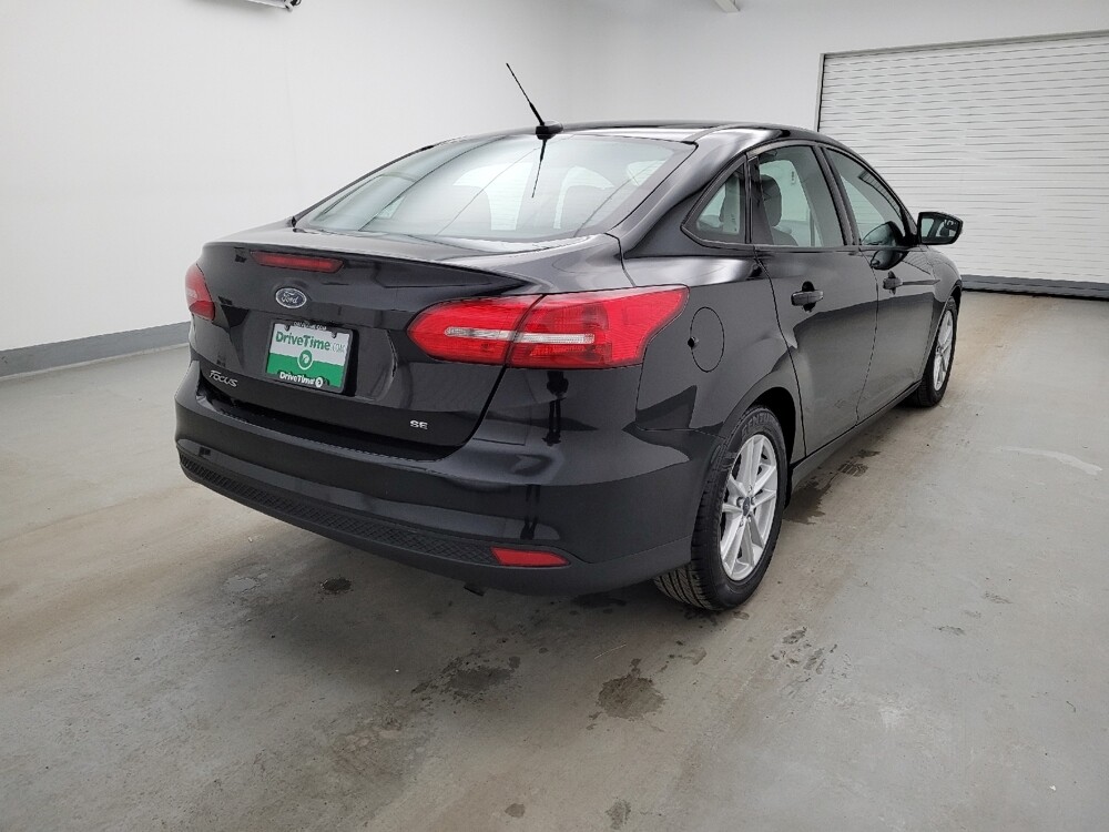 2017 Ford Focus in Columbus, OH 43228 - 18123126 9