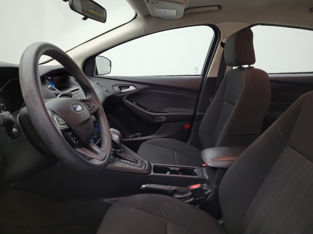 2017 Ford Focus in Columbus, OH 43228 - 18123126 17