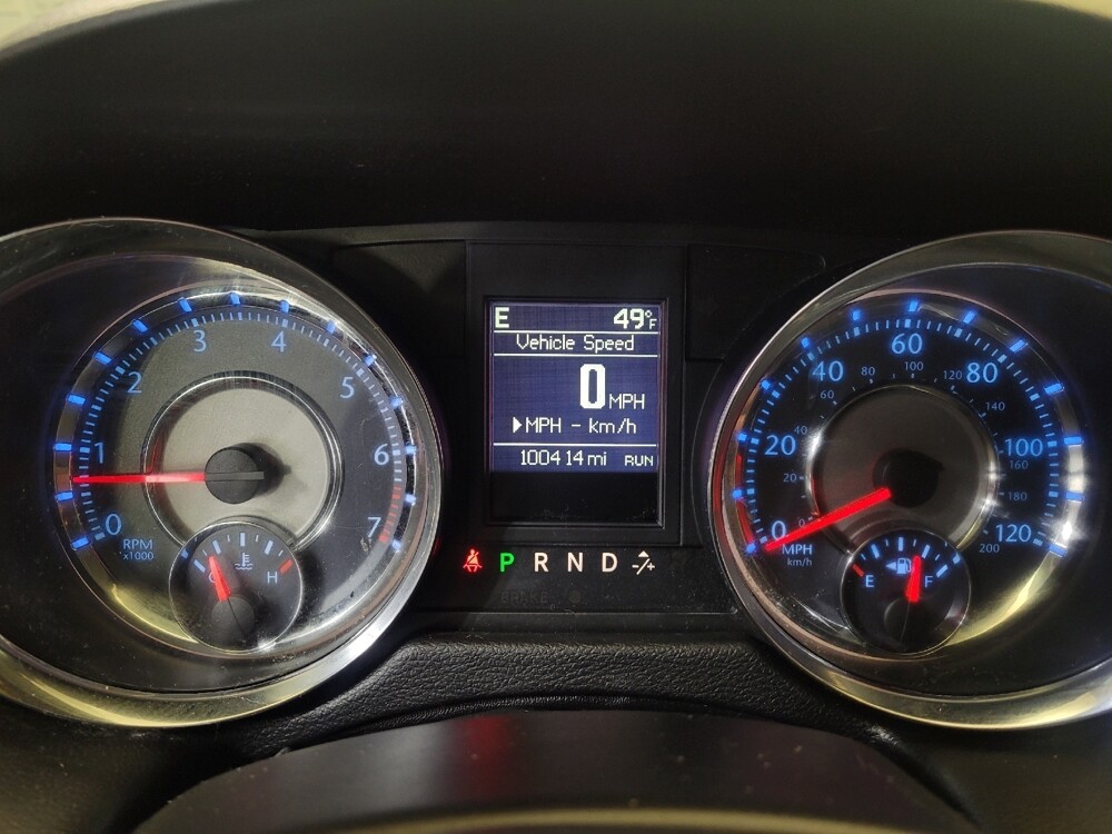 2015 Chrysler Town & Country in Louisville, KY 40258 - 18123129 23