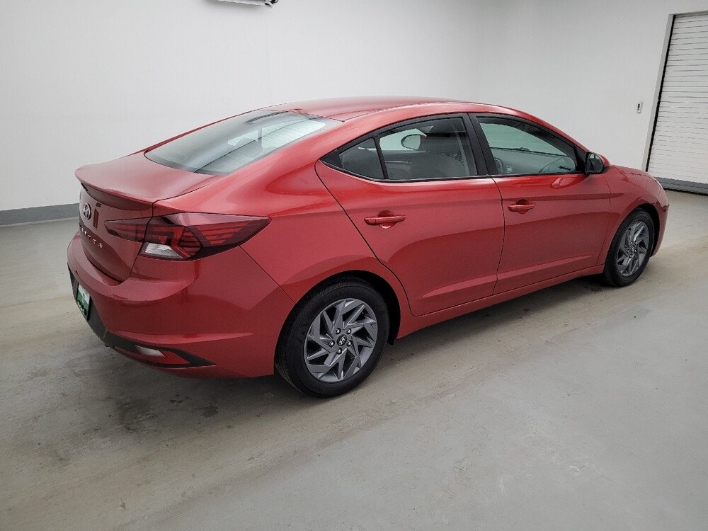 2020 Hyundai Elantra in Maple Heights, OH 44137 - 18123130 10
