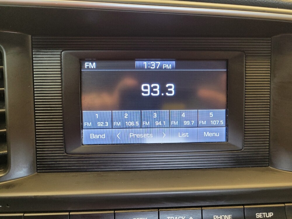 2020 Hyundai Elantra in Maple Heights, OH 44137 - 18123130 25