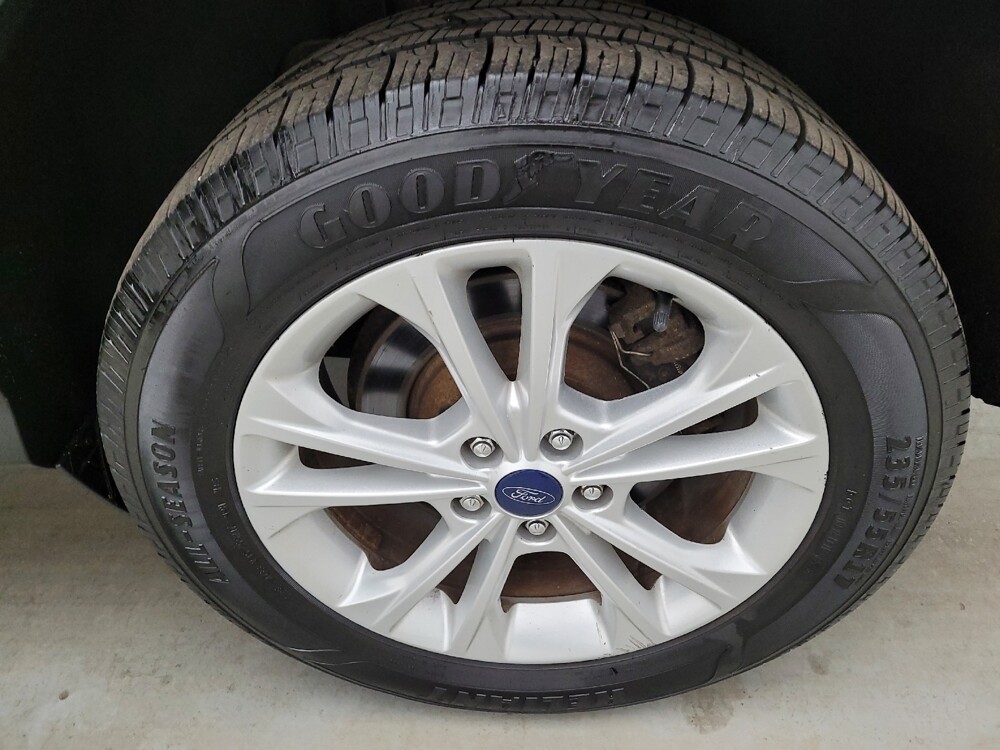 2018 Ford Escape in Columbus, OH 43228 - 18123131 31