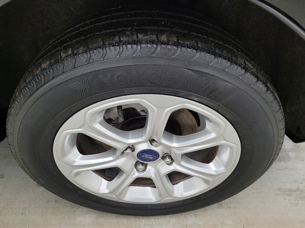 2018 Ford EcoSport in Maple Heights, OH 44137 - 18123132 31