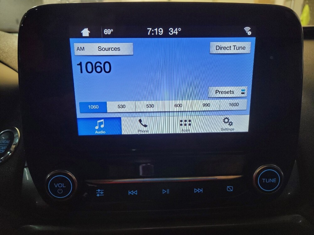 2018 Ford EcoSport in Maple Heights, OH 44137 - 18123132 25