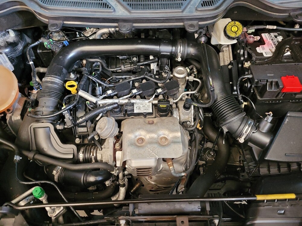 2018 Ford EcoSport in Maple Heights, OH 44137 - 18123132 30