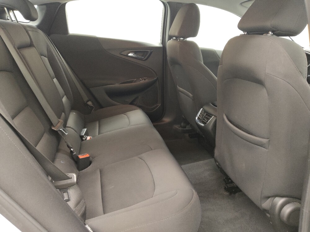 2022 Chevrolet Malibu in St. Louis, MO 63125 - 18123136 19