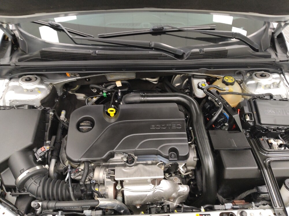 2022 Chevrolet Malibu in St. Louis, MO 63125 - 18123136 30