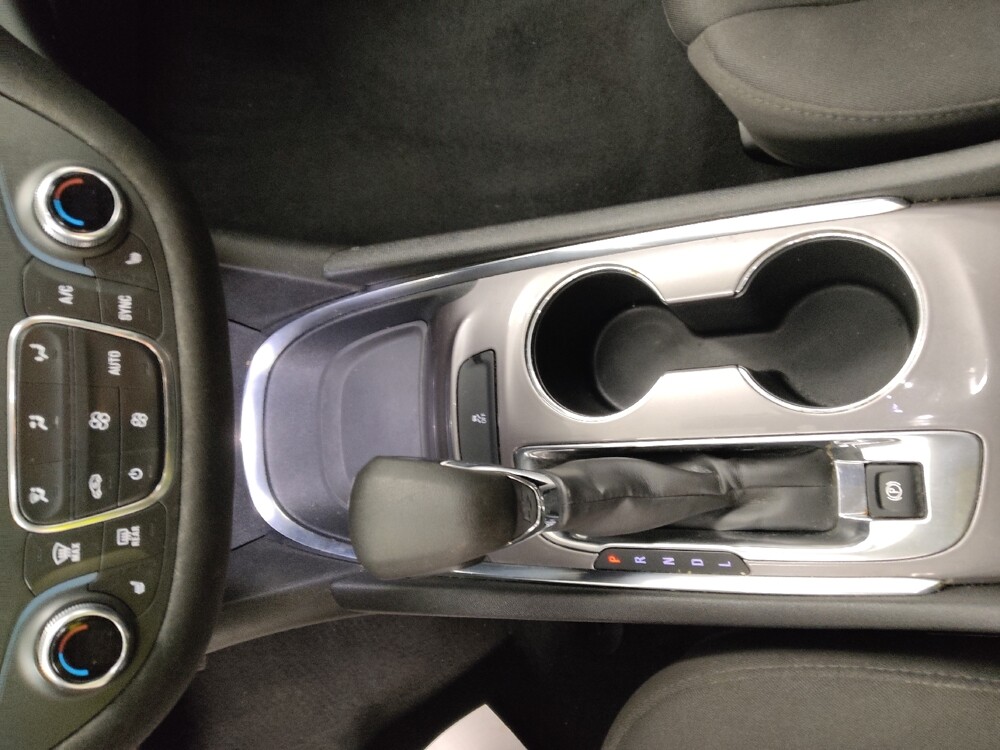 2022 Chevrolet Malibu in St. Louis, MO 63125 - 18123136 26