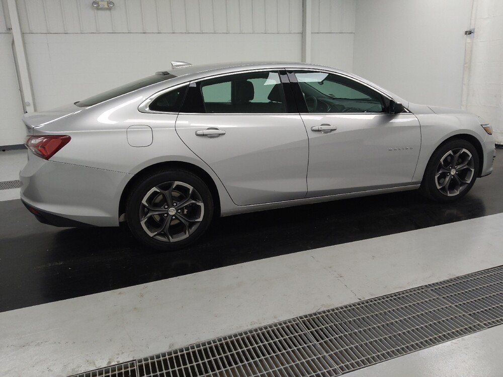 2022 Chevrolet Malibu in St. Louis, MO 63125 - 18123136 10