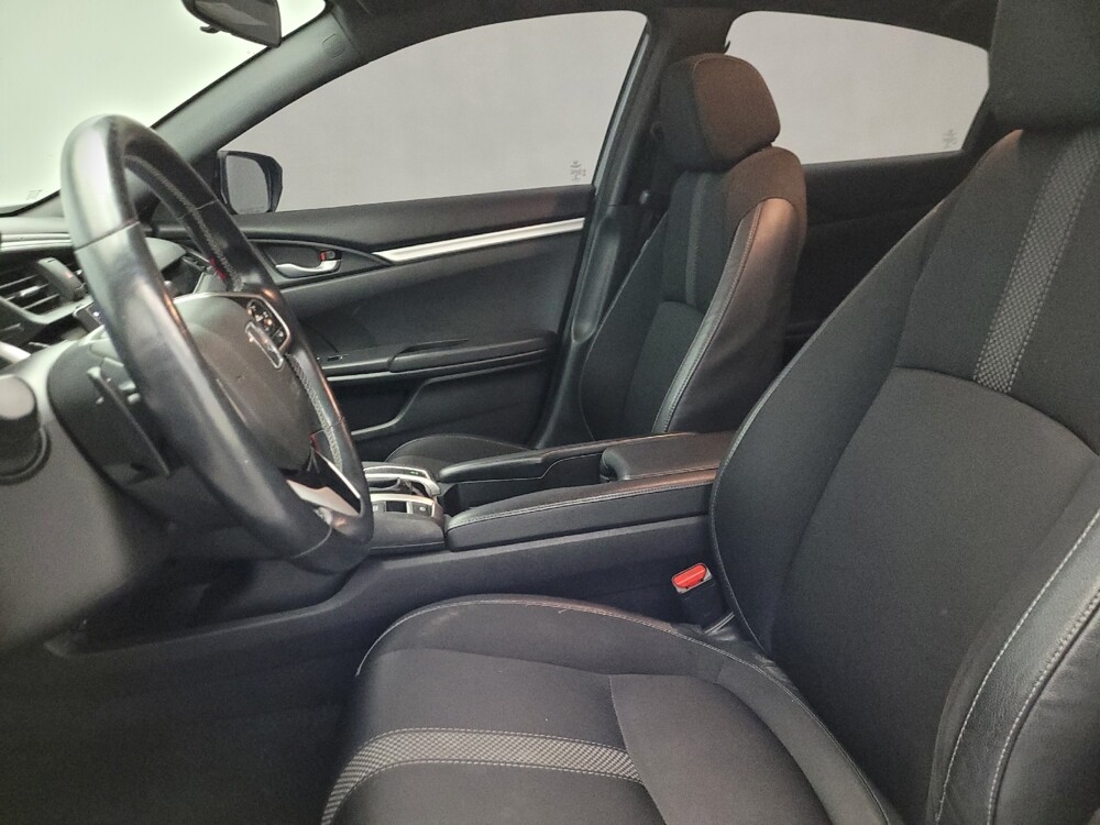 2020 Honda Civic in Glendale, AZ 85301 - 18123137 17