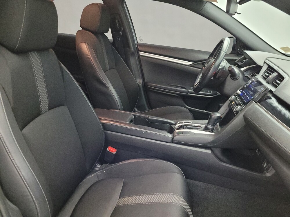 2020 Honda Civic in Glendale, AZ 85301 - 18123137 21