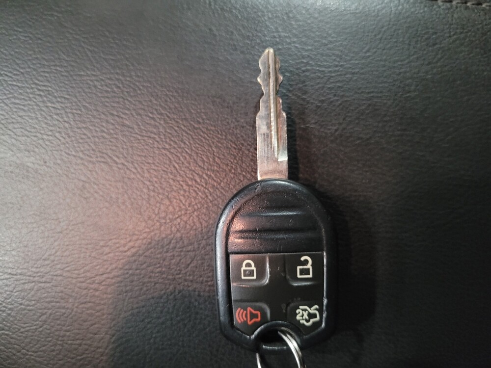 2014 Ford Explorer in Laurel, MD 20724 - 18123141 32