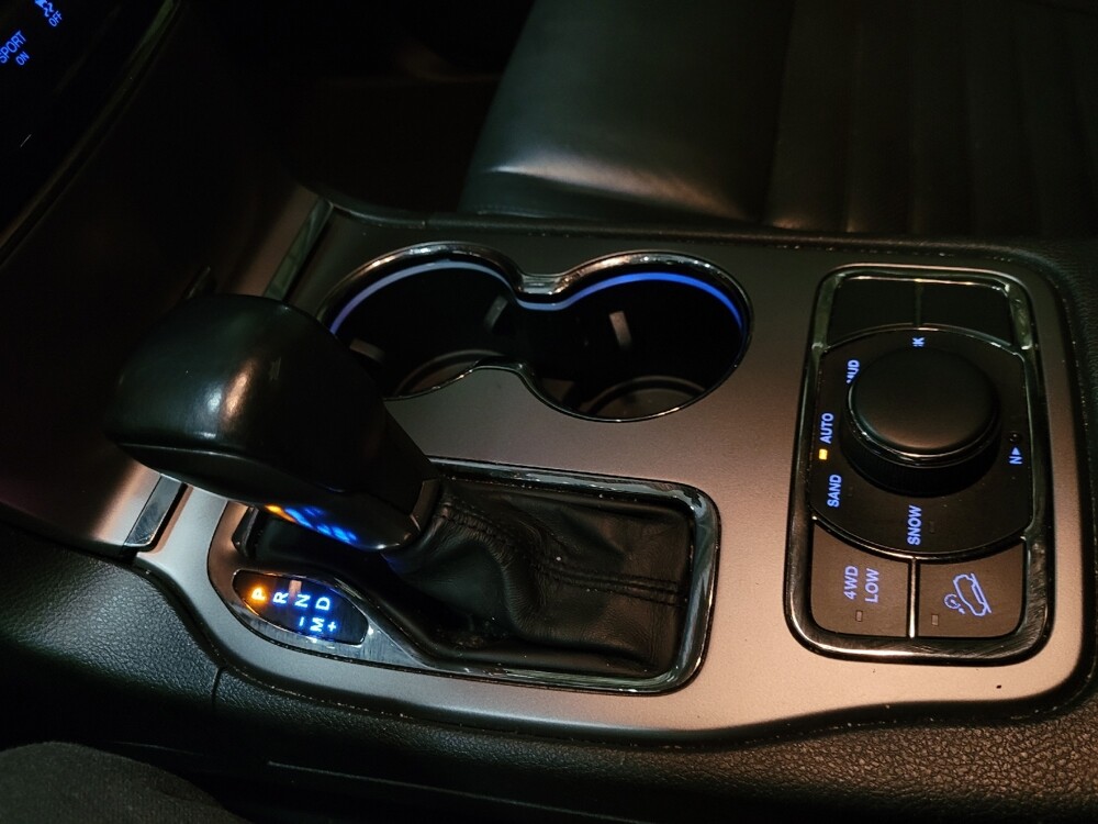 2020 Jeep Grand Cherokee in Newport News, VA 23601 - 18123147 26