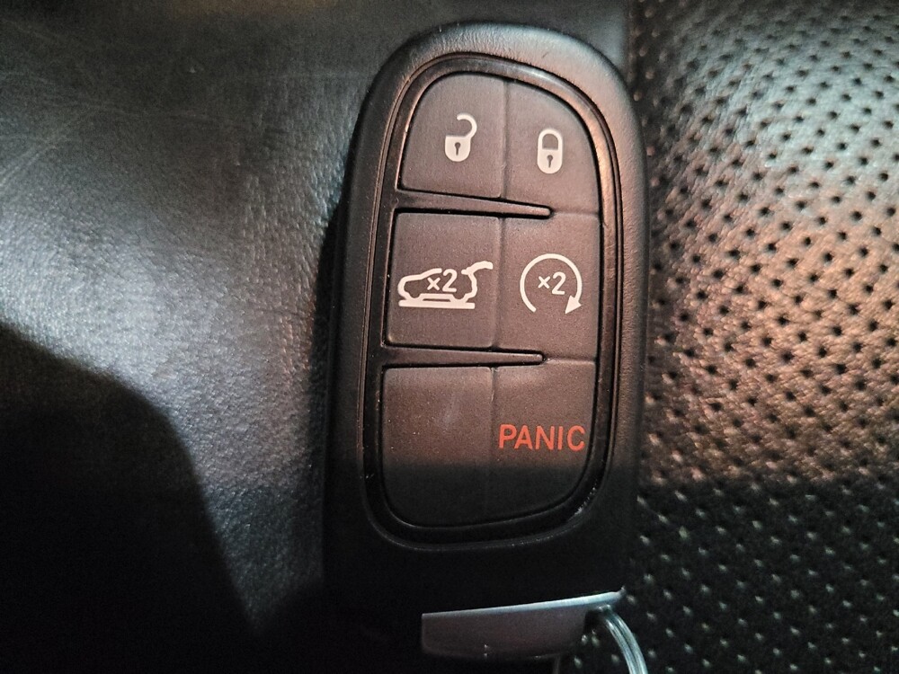 2019 Jeep Cherokee in Richmond, VA 23235 - 18123150 32