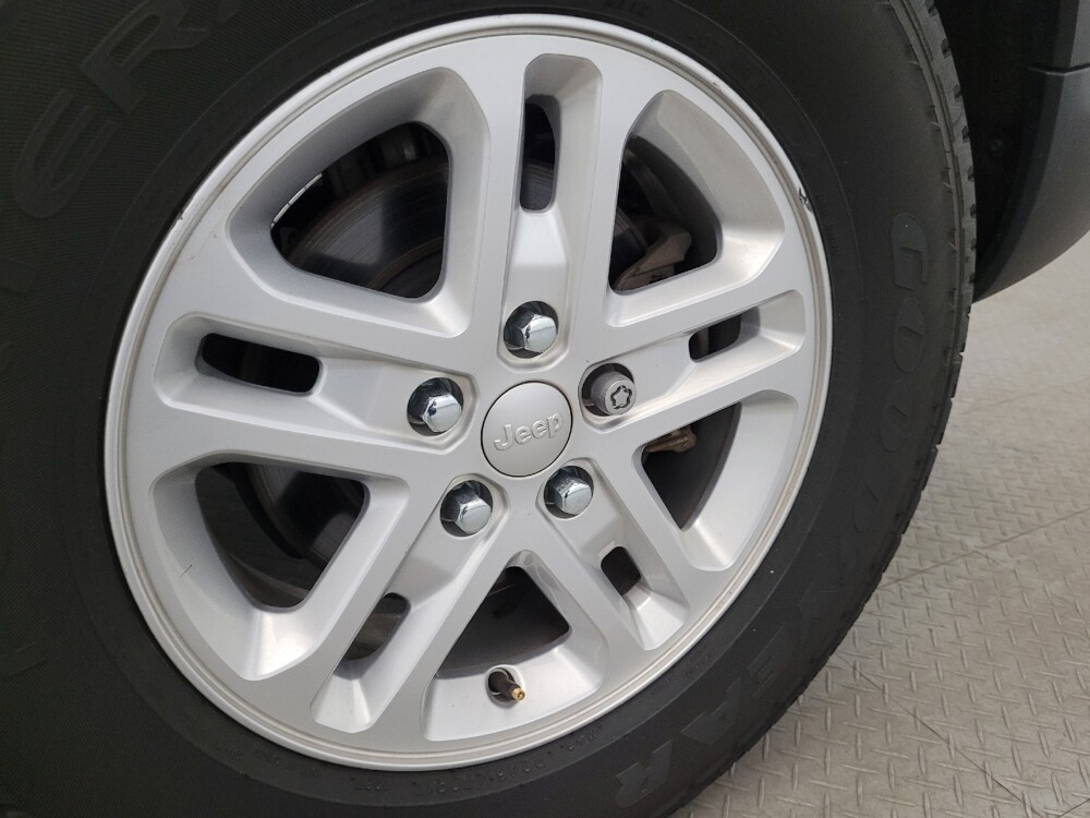 2023 Jeep Grand Cherokee in Glen Burnie, MD 21061 - 18123152 31