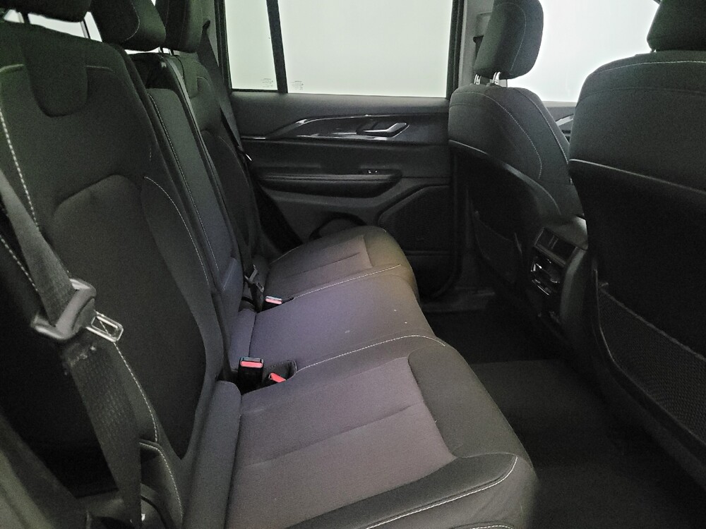 2023 Jeep Grand Cherokee in Glen Burnie, MD 21061 - 18123152 19