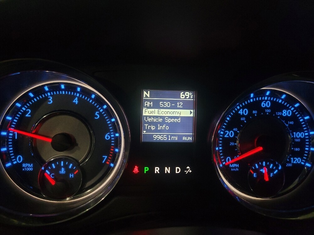 2015 Chrysler Town & Country in Laurel, MD 20724 - 18123154 23