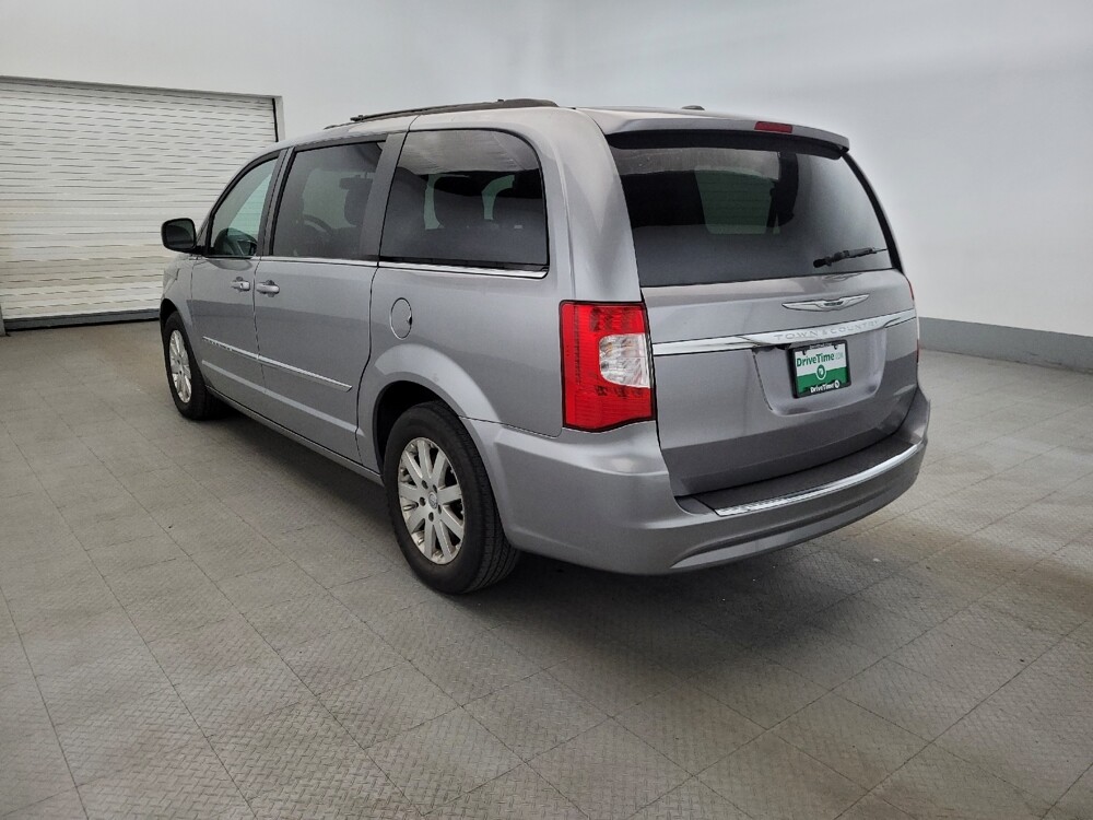 2015 Chrysler Town & Country in Laurel, MD 20724 - 18123154 5