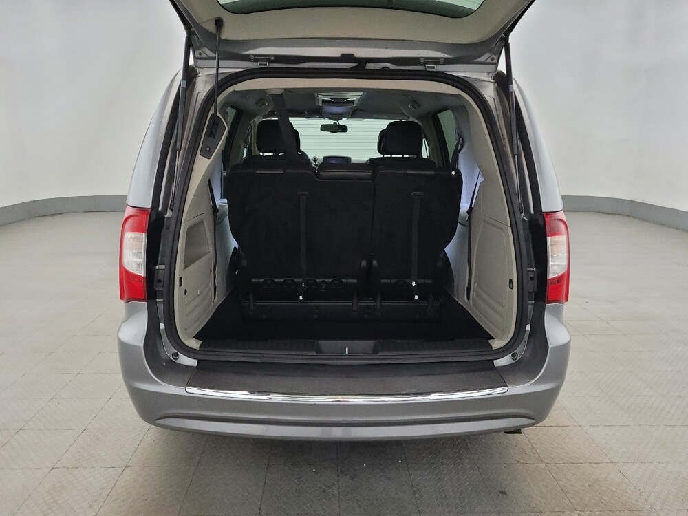 2015 Chrysler Town & Country in Laurel, MD 20724 - 18123154 29