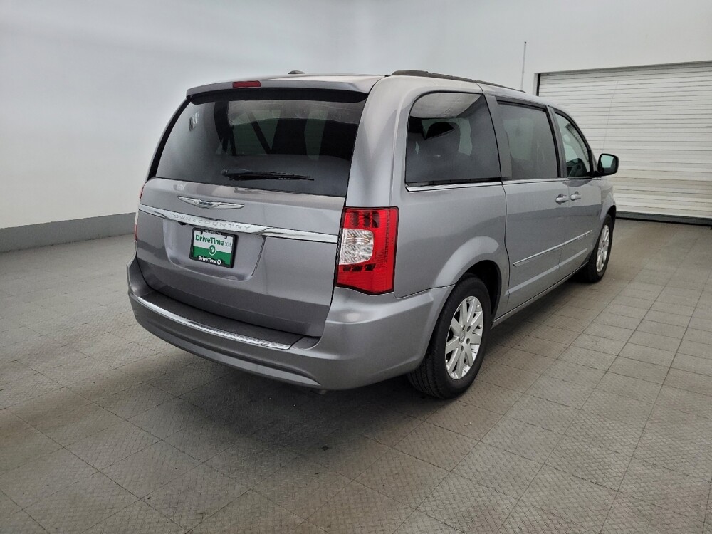 2015 Chrysler Town & Country in Laurel, MD 20724 - 18123154 9