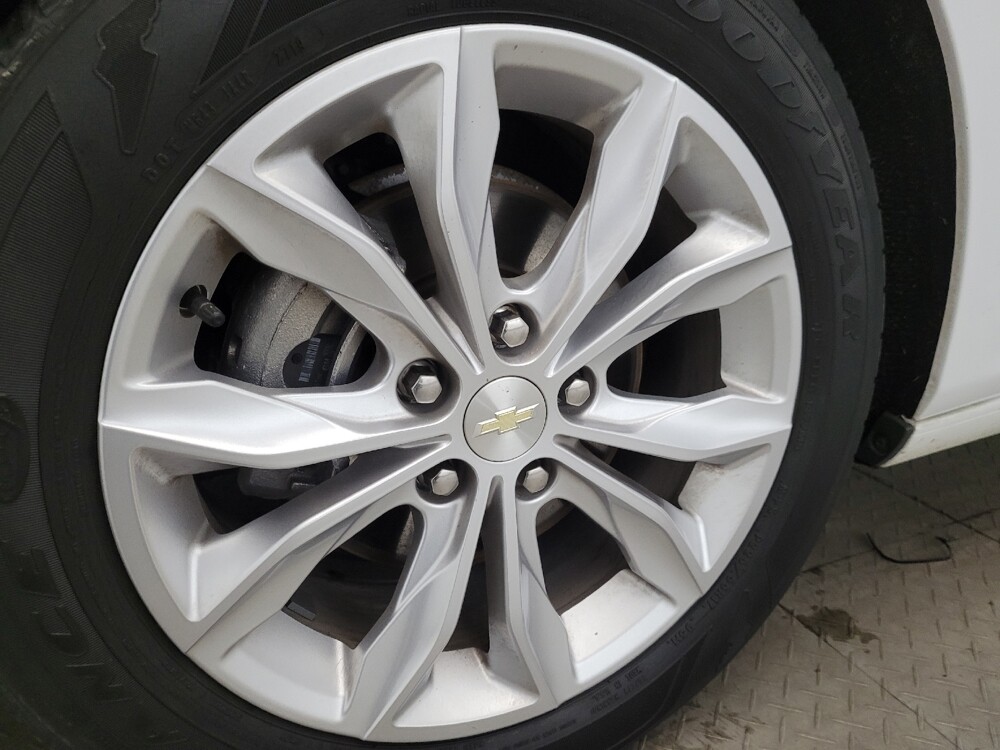 2020 Chevrolet Malibu in Henrico, VA 23223 - 18123158 31