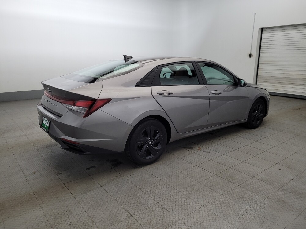 2023 Hyundai Elantra in Owings Mills, MD 21117 - 18123159 10