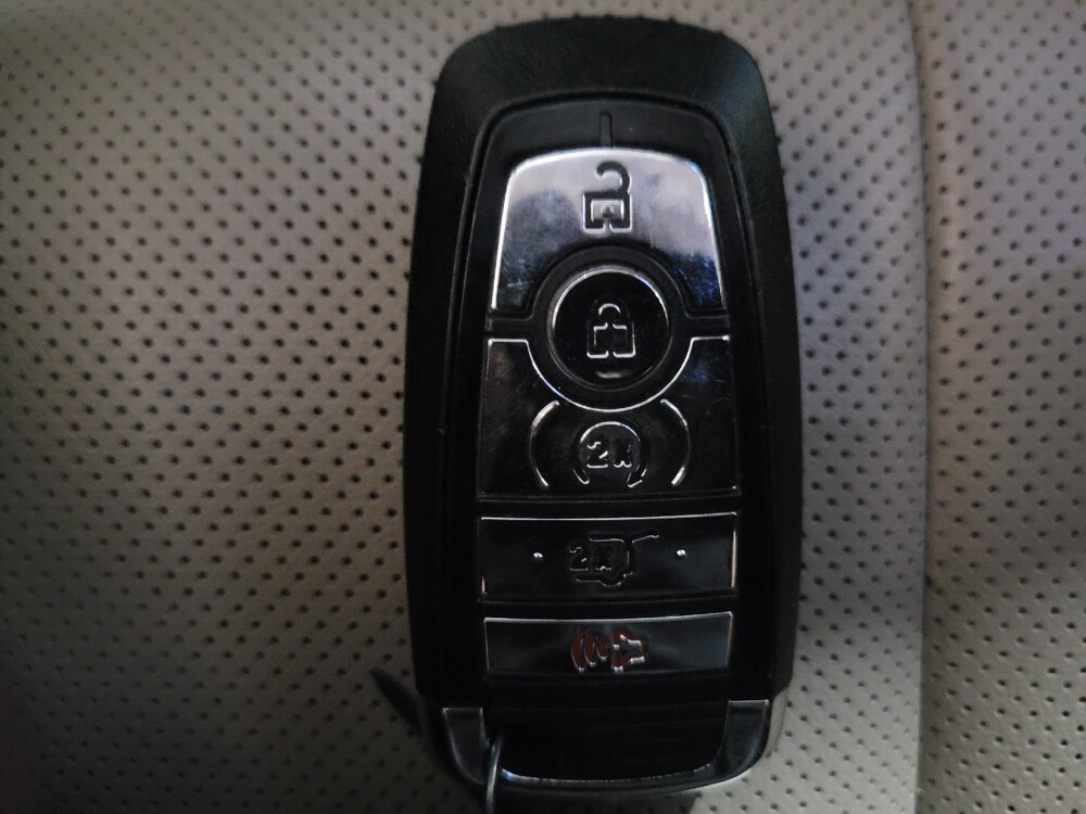 2022 Lincoln Corsair in New Castle, DE 19720 - 18123163 32