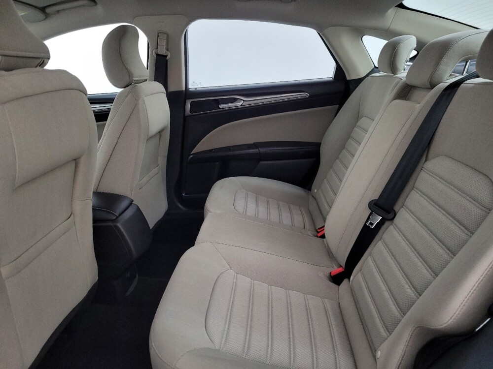 2018 Ford Fusion in Allentown, PA 18103 - 18123164 18