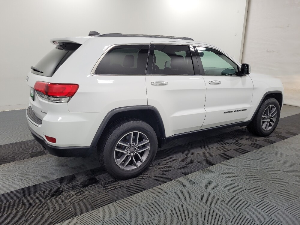 2019 Jeep Grand Cherokee in Allentown, PA 18103 - 18123165 10