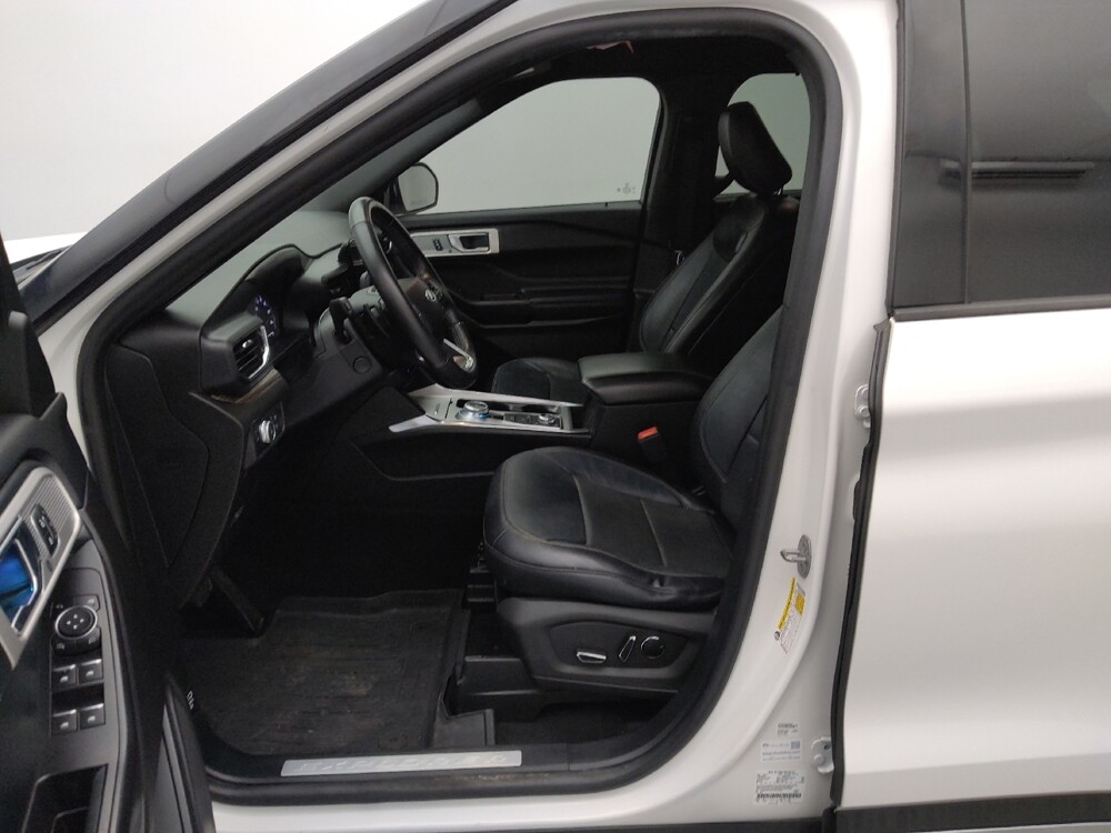 2020 Ford Explorer in Independence, MO 64055 - 18123179 17