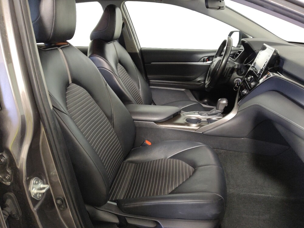 2022 Toyota Camry in Midlothian, IL 60445 - 18123183 21