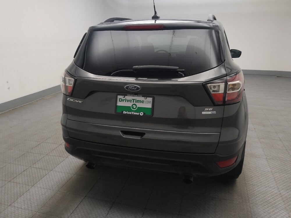 2018 Ford Escape in Peoria, IL 61615 - 18123184 7