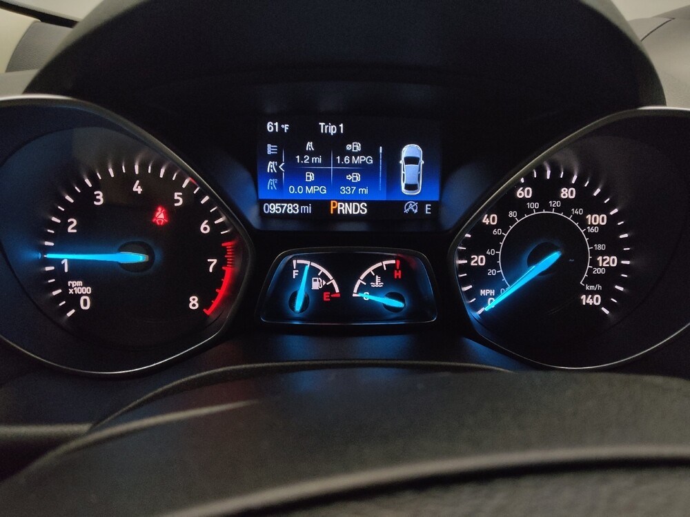 2018 Ford Escape in Peoria, IL 61615 - 18123184 23