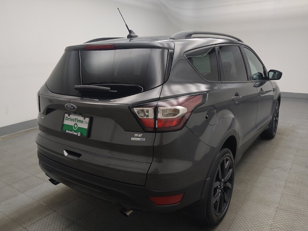 2018 Ford Escape in Peoria, IL 61615 - 18123184 9