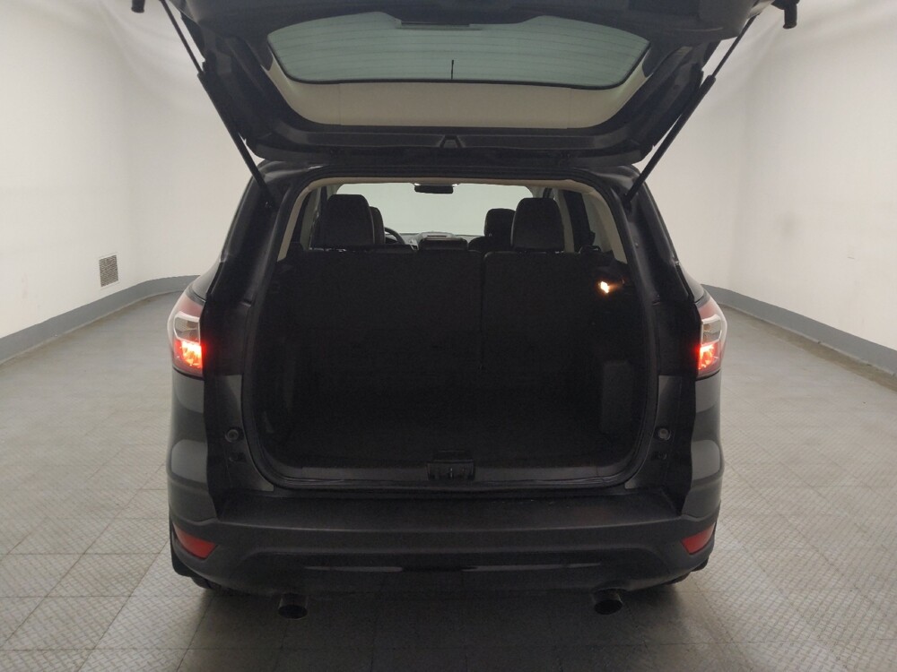 2018 Ford Escape in Peoria, IL 61615 - 18123184 29