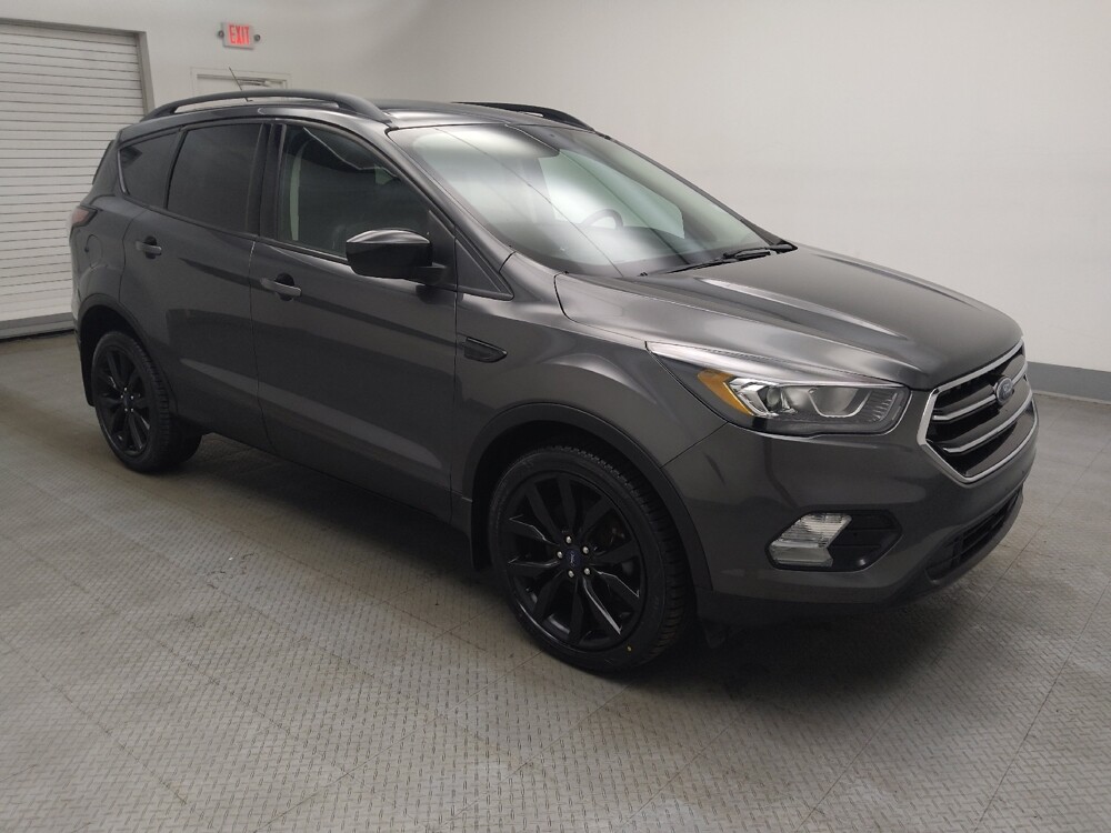 2018 Ford Escape in Peoria, IL 61615 - 18123184 11
