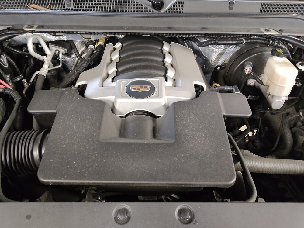 2016 Cadillac Escalade in Columbia, SC 29210 - 18123188 30