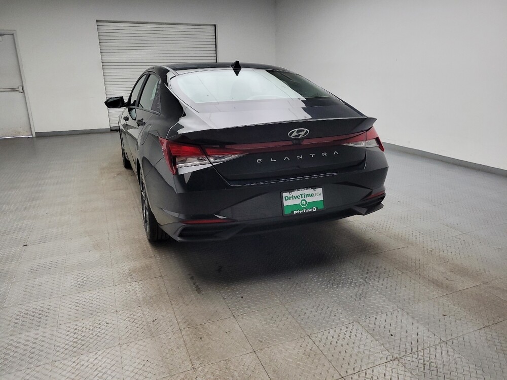 2023 Hyundai Elantra in Taylor, MI 48180 - 18123189 6
