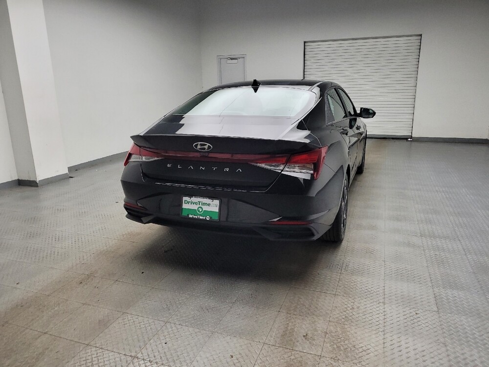2023 Hyundai Elantra in Taylor, MI 48180 - 18123189 7