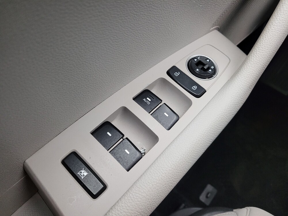 2018 Hyundai Sonata in Taylor, MI 48180 - 18123191 27