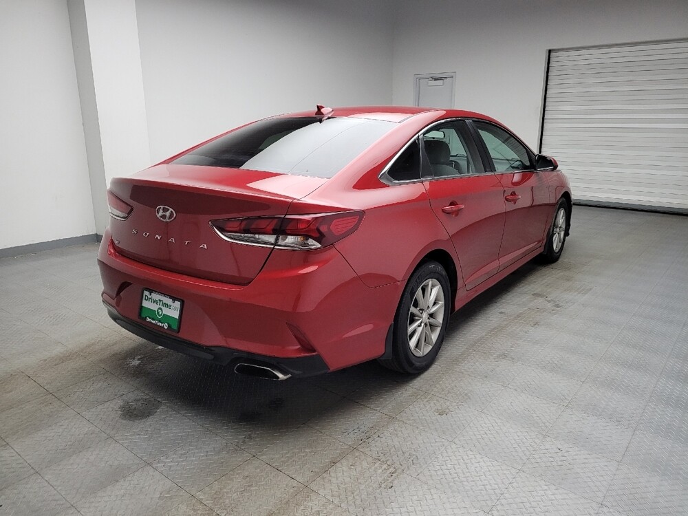 2018 Hyundai Sonata in Taylor, MI 48180 - 18123191 9