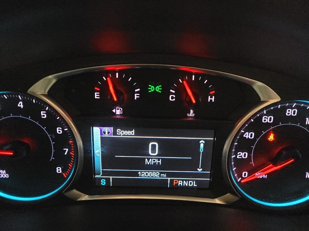 2018 Chevrolet Traverse in Taylor, MI 48180 - 18123192 23