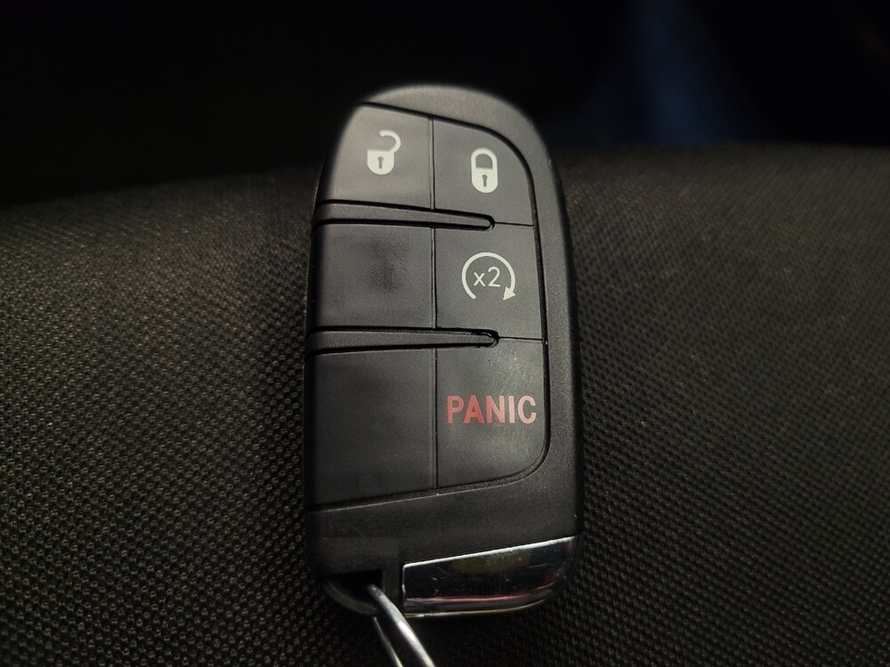 2017 Jeep Renegade in Cincinnati, OH 45255 - 18123193 32