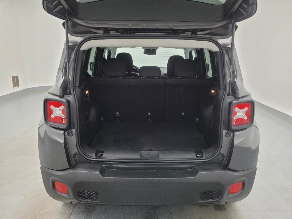 2017 Jeep Renegade in Cincinnati, OH 45255 - 18123193 29