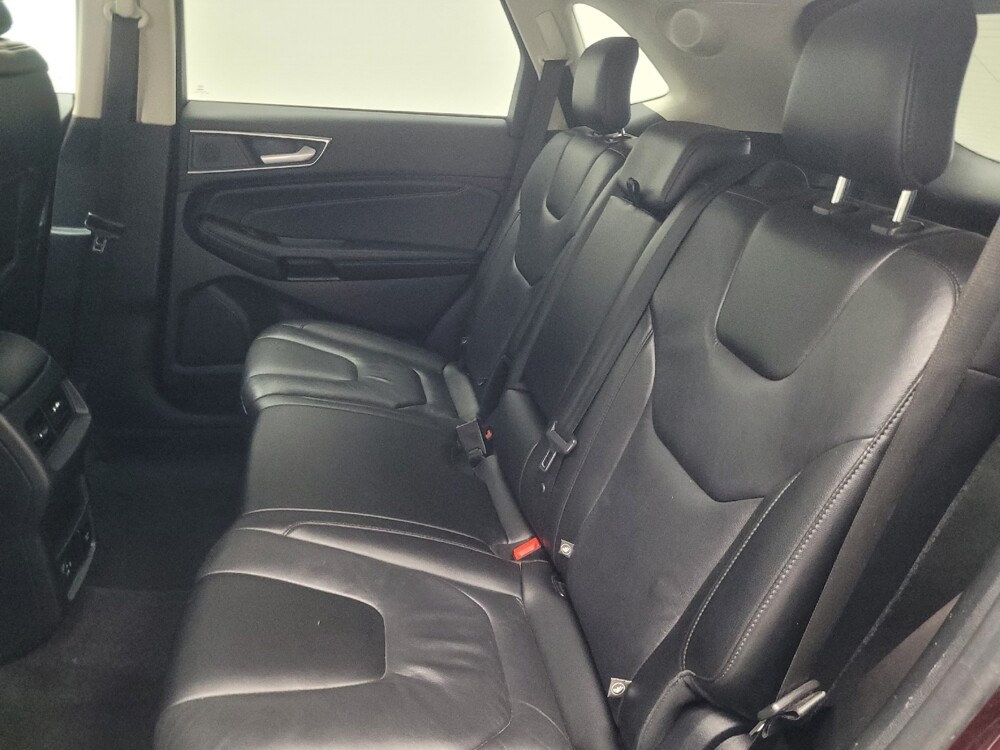 2021 Ford Edge in Mishawaka, IN 46545 - 18123195 18