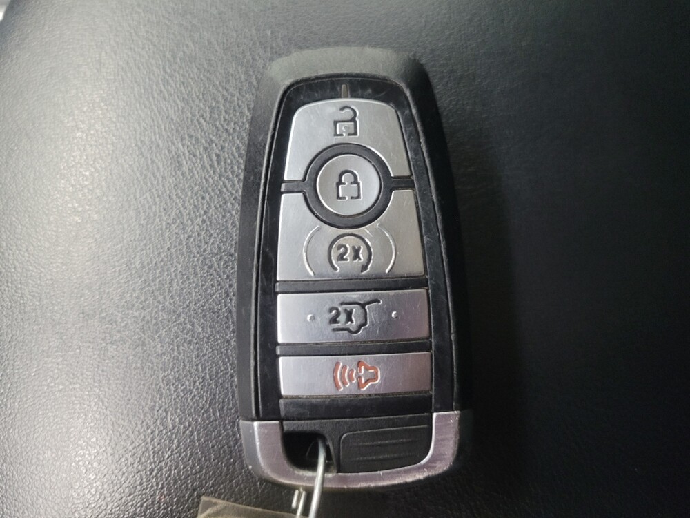 2021 Ford Edge in Mishawaka, IN 46545 - 18123195 32